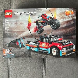 Lego Technic 42106 (Hard to find)